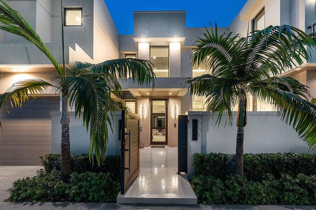 175 W Alexander Palm Road, Boca Raton, FL 33432
