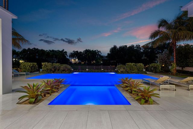 175 W Alexander Palm Road, Boca Raton, FL 33432