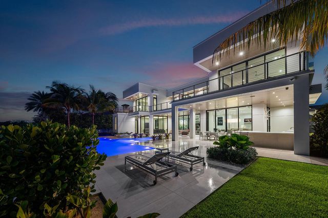 175 W Alexander Palm Road, Boca Raton, FL 33432