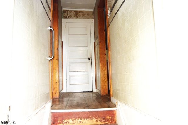 42 Fortysecond St, Readington Twp., NJ 08889