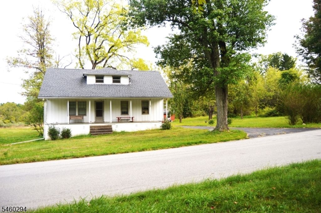 42 Fortysecond St, Readington Twp., NJ 08889 — exterior