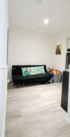 801 S Miami Ave 3402, Miami, FL 33130