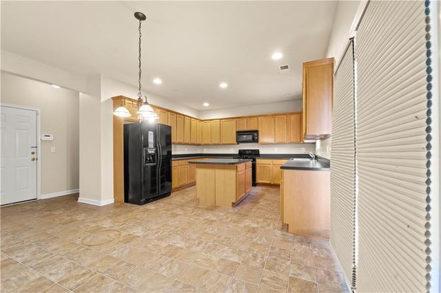 5351 Heyward Place SW, Atlanta, GA 30349
