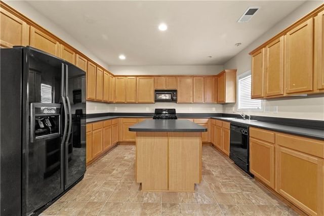 5351 Heyward Place SW, Atlanta, GA 30349