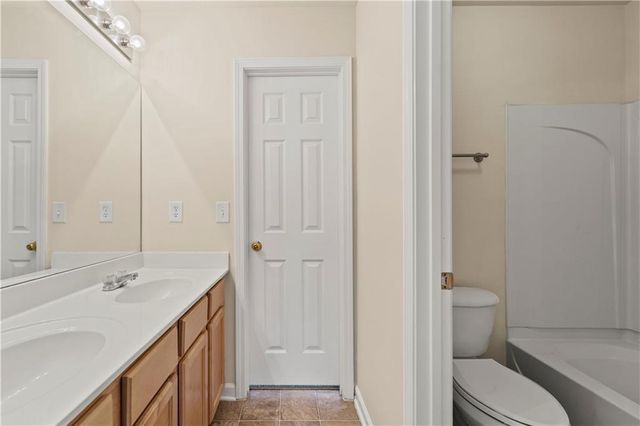 5351 Heyward Place SW, Atlanta, GA 30349