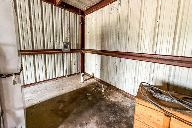 326 Thomas Lane, Trinity, TX 75862