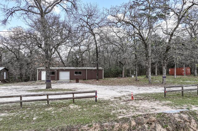 326 Thomas Lane, Trinity, TX 75862