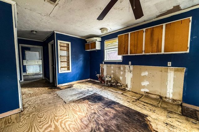 326 Thomas Lane, Trinity, TX 75862