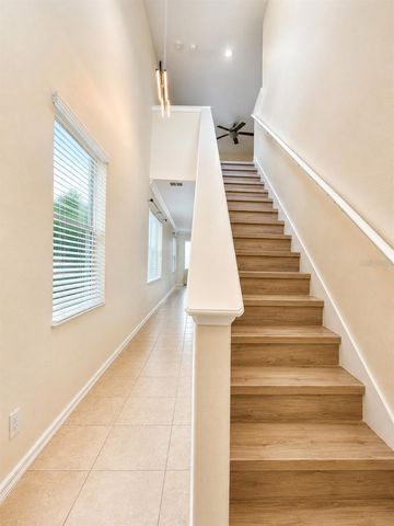 8505 BROKEN WILLOW COURT, Tampa, FL 33647