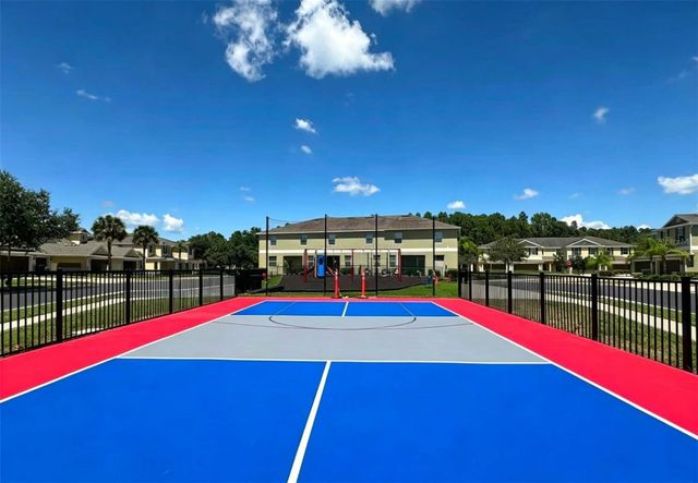 8505 BROKEN WILLOW COURT, Tampa, FL 33647