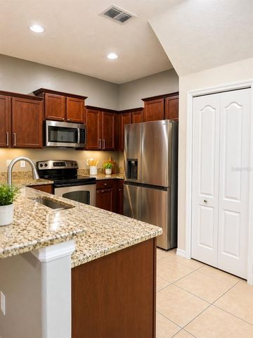 8505 BROKEN WILLOW COURT, Tampa, FL 33647