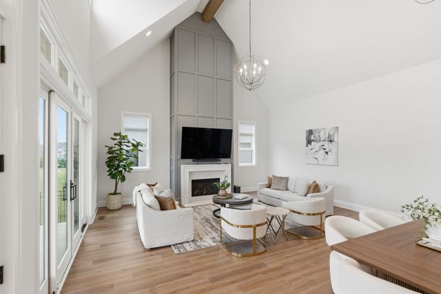 6332 Percheron Ln, Arrington, TN 37014