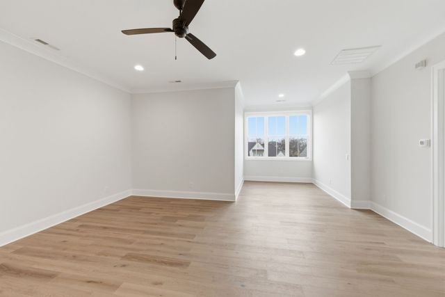 6332 Percheron Ln, Arrington, TN 37014