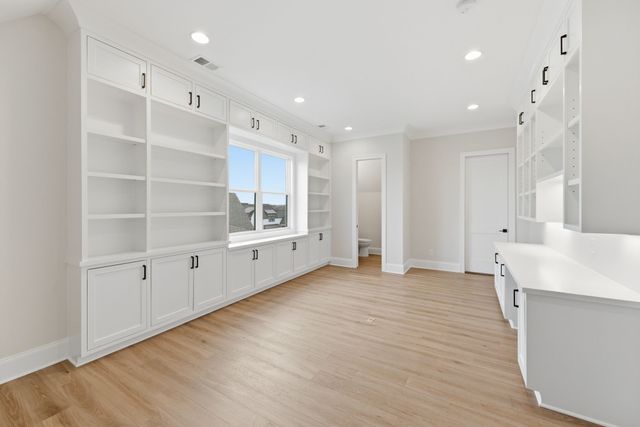 6332 Percheron Ln, Arrington, TN 37014