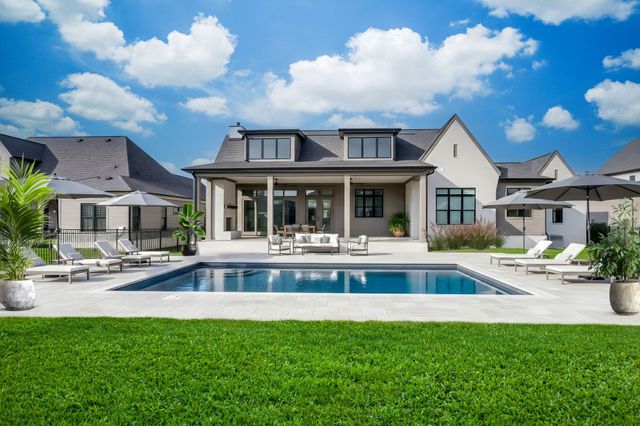 6332 Percheron Ln, Arrington, TN 37014