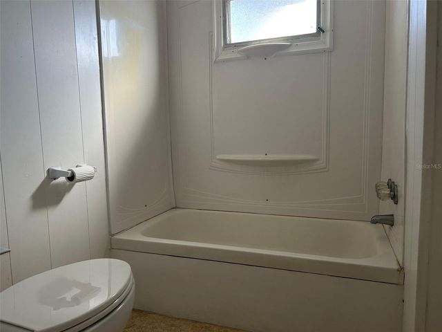 310 MAGNOLIA DRIVE, Leesburg, FL 34788