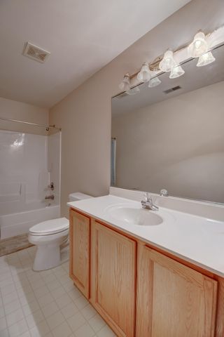 6935 Swan Lane, Schererville, IN 46375