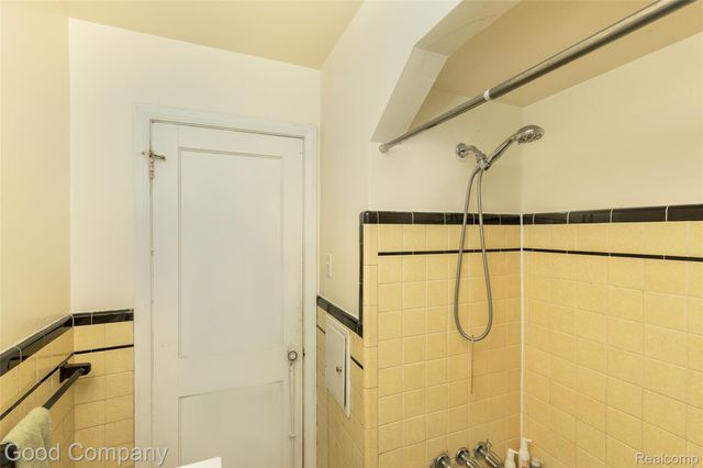 330 E Webster Street, Ferndale, MI 48220