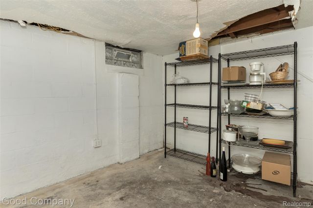 330 E Webster Street, Ferndale, MI 48220