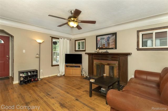 330 E Webster Street, Ferndale, MI 48220