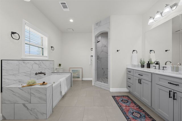 1404 S Robinson Drive, Robinson, TX 76706