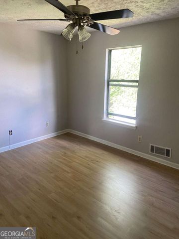 8238 Canyon Forge Drive, Riverdale, GA 30274