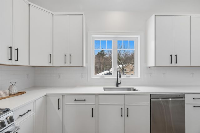 182 Shore Drive, Salem, NH 03079