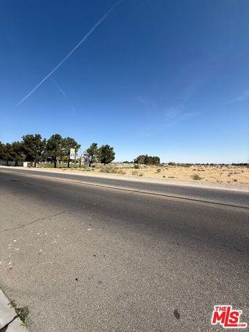 1001 Del Cerro Street, Victorville, CA 92392