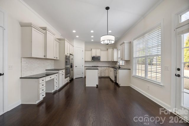 646 Quicksilver Trail, Fort Mill, SC 29708