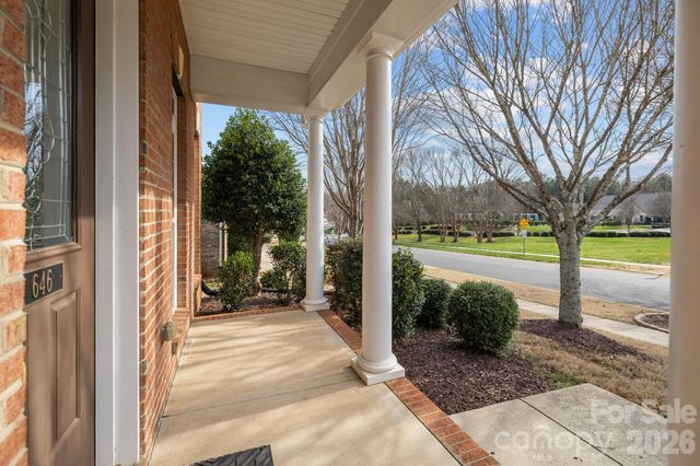 646 Quicksilver Trail, Fort Mill, SC 29708