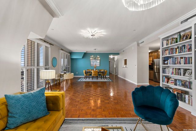 1 Towers Park Ln Apt 2304, San Antonio, TX 78209