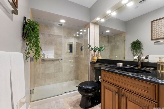 1 Towers Park Ln Apt 2304, San Antonio, TX 78209