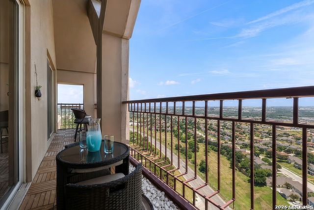 1 Towers Park Ln Apt 2304, San Antonio, TX 78209