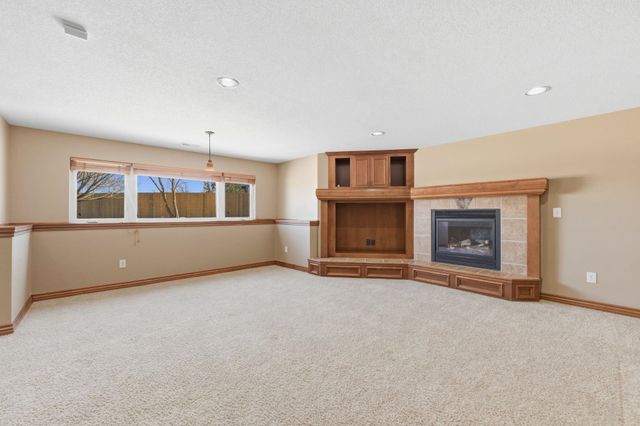 13716 E Mainsgate St, Wichita, KS 67228