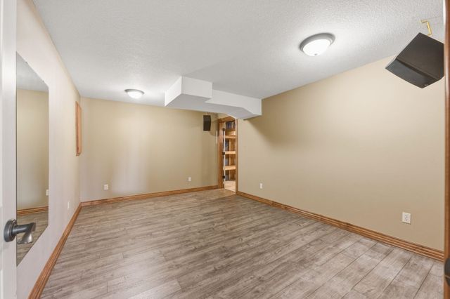 13716 E Mainsgate St, Wichita, KS 67228