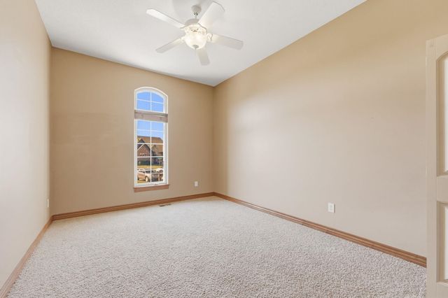 13716 E Mainsgate St, Wichita, KS 67228