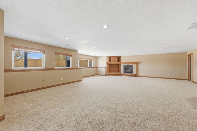 13716 E Mainsgate St, Wichita, KS 67228