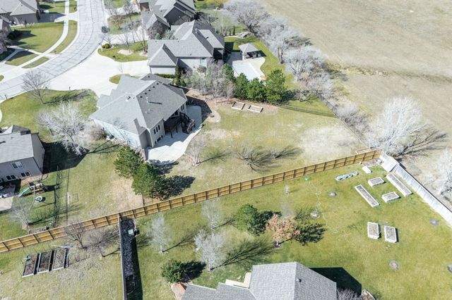 13716 E Mainsgate St, Wichita, KS 67228