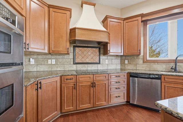 13716 E Mainsgate St, Wichita, KS 67228