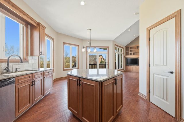 13716 E Mainsgate St, Wichita, KS 67228