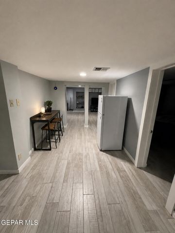 3015 Altura Avenue 7, El Paso, TX 79930