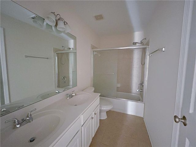 810 Courageous Court, Lawrenceville, GA 30043