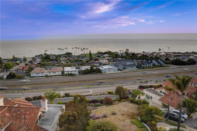 106 Calle Corea, Pismo Beach, CA 93449