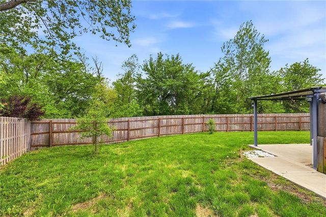 1401 Rylee Court, Raymore, MO 64083
