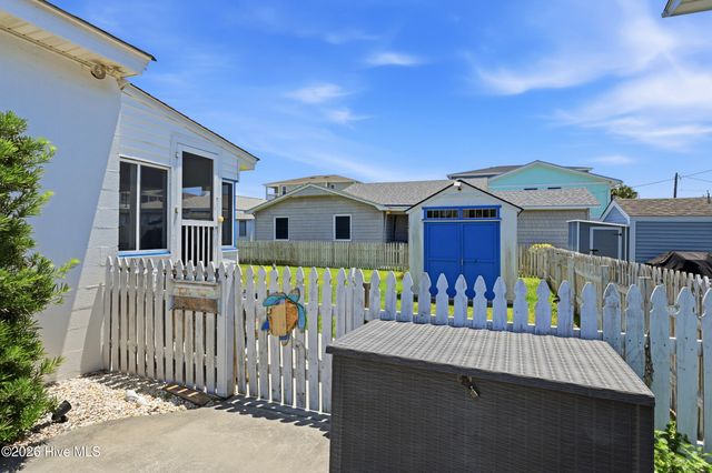 309 M Avenue, Kure Beach, NC 28449