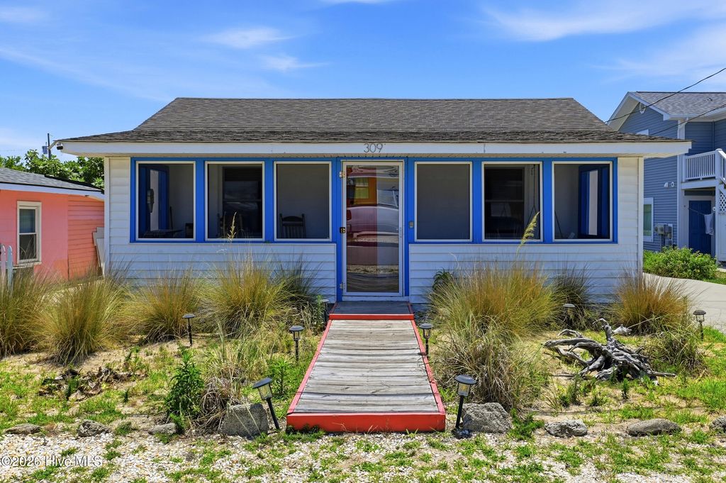 309 M Avenue, Kure Beach, NC 28449