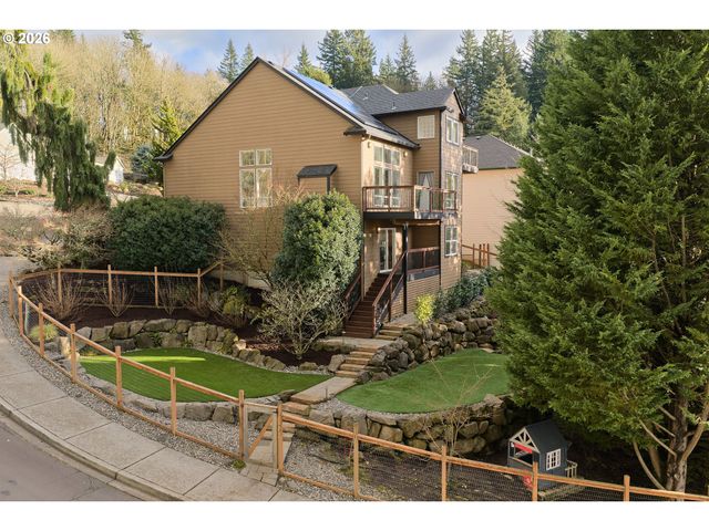 3647 Nw ORCHARD Ct, Camas, WA 98607