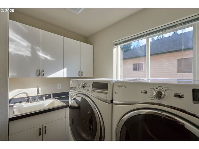 3647 Nw ORCHARD Ct, Camas, WA 98607