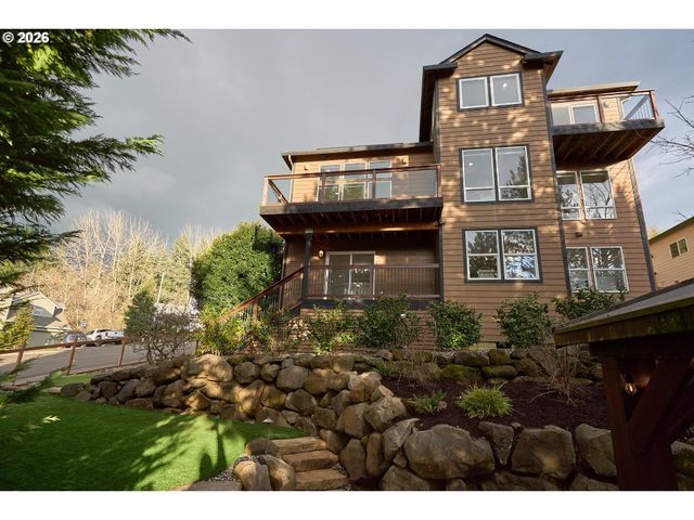 3647 Nw ORCHARD Ct, Camas, WA 98607