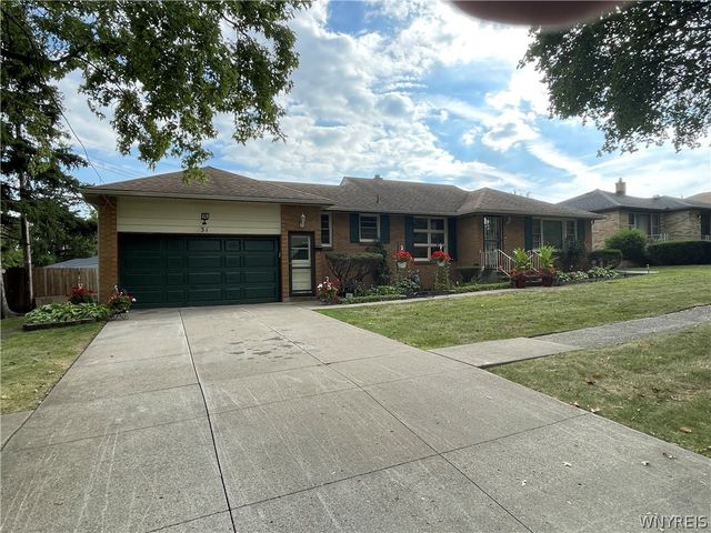 31 Pinewood Ter Terrace, Cheektowaga, NY 14225